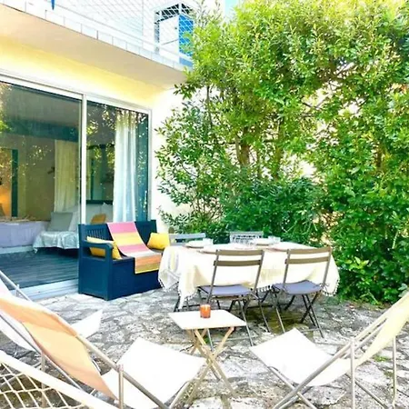 Apartment On Waves : Studio Calme, Proche Plages Et Centre