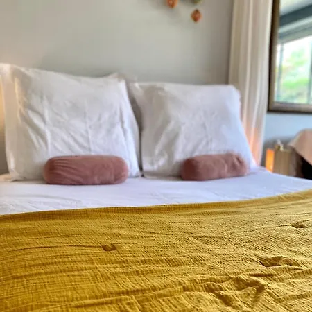Apartment On Waves : Studio Calme, Proche Plages Et Centre Royan