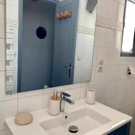 Apartment On Waves : Studio Calme, Proche Plages Et Centre Royan