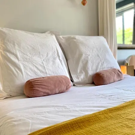 Apartment On Waves : Studio Calme, Proche Plages Et Centre *